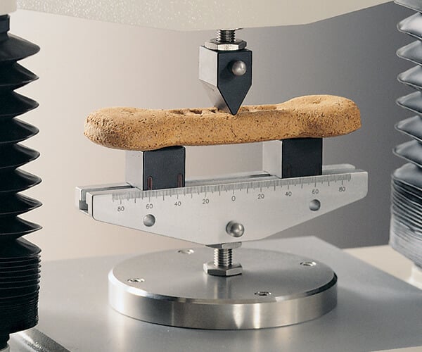 three-point-bend-dog-biscuit